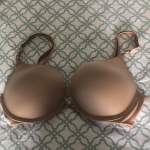 Victoria’s Secret Bombshell Bra. 34D